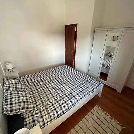Aurora In Apartment